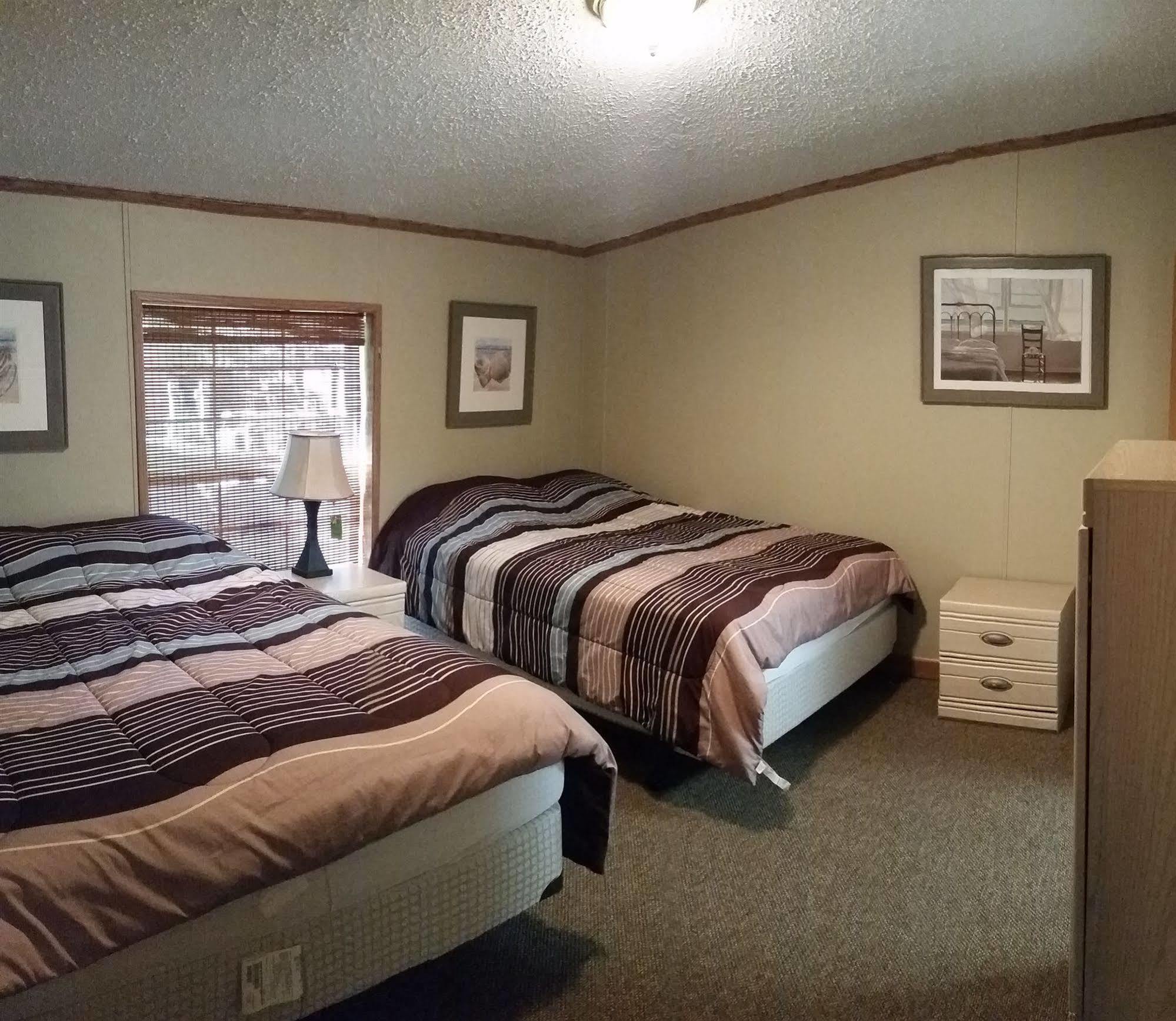 Island Club Rentals Put-in-Bay Eksteriør bilde