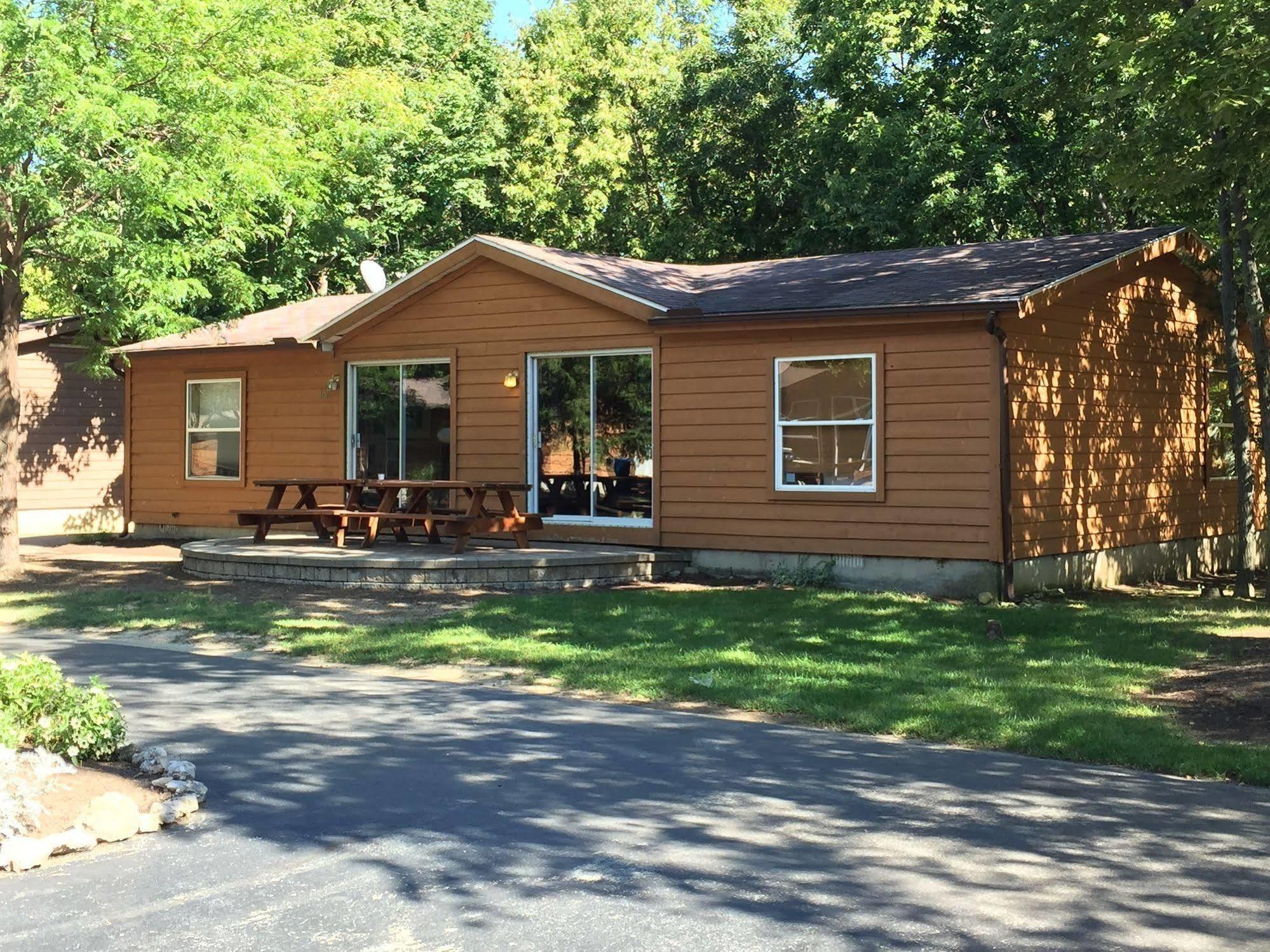 Island Club Rentals Put-in-Bay Eksteriør bilde