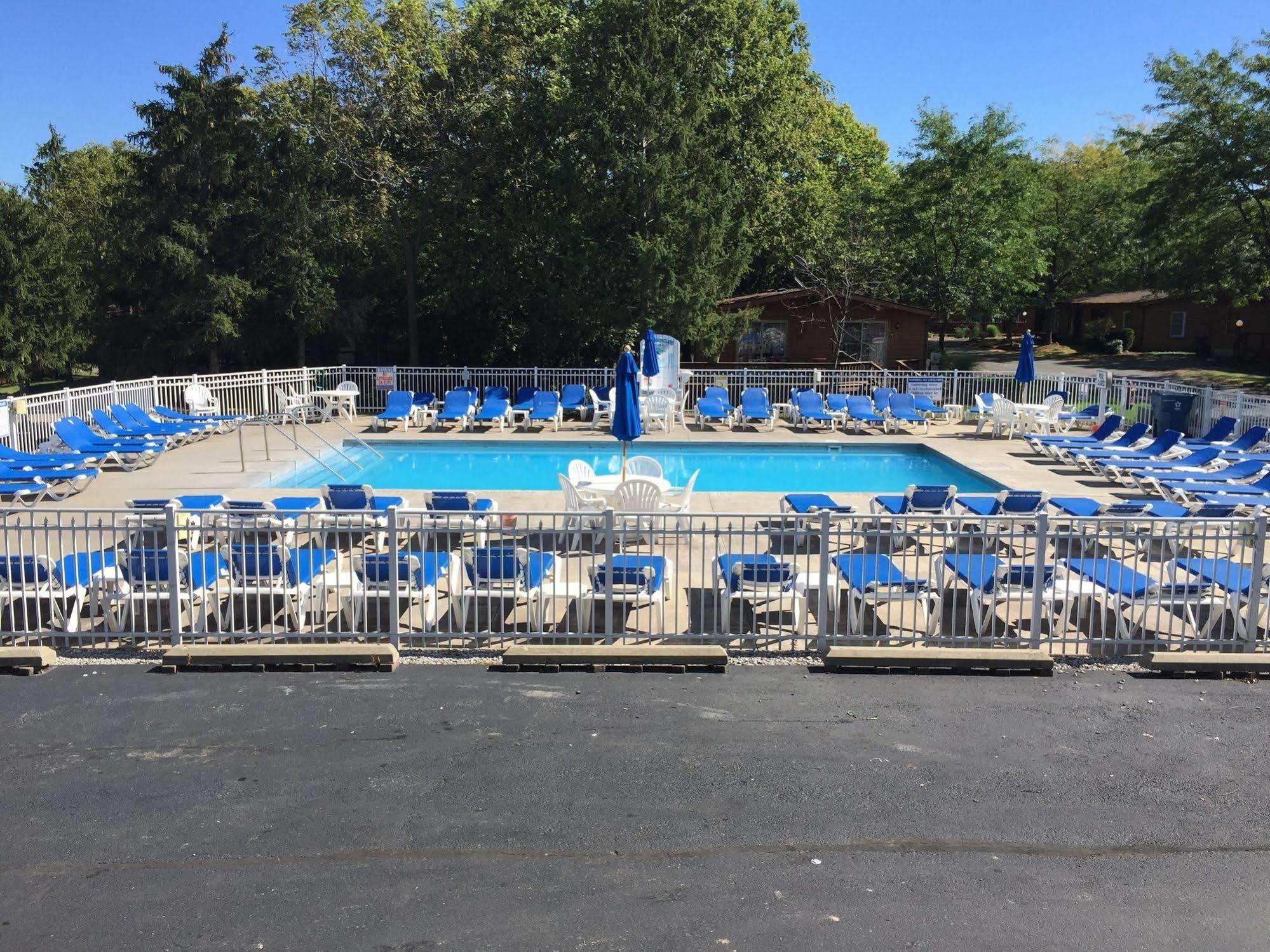 Island Club Rentals Put-in-Bay Eksteriør bilde